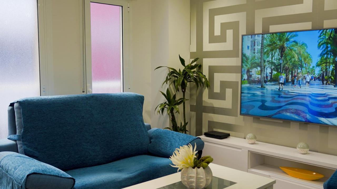 Stylish & Spacious Family Apartment Near Beach & Vibrant Historic Market Alicante Ngoại thất bức ảnh
