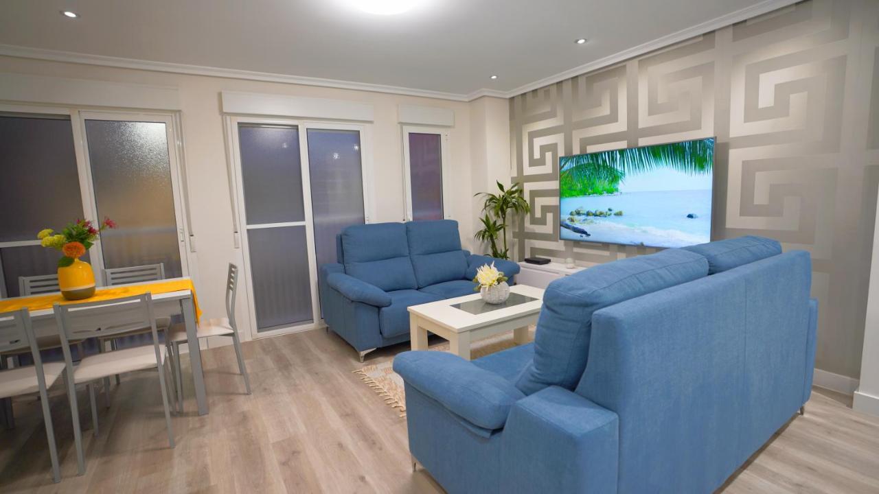 Stylish & Spacious Family Apartment Near Beach & Vibrant Historic Market Alicante Ngoại thất bức ảnh