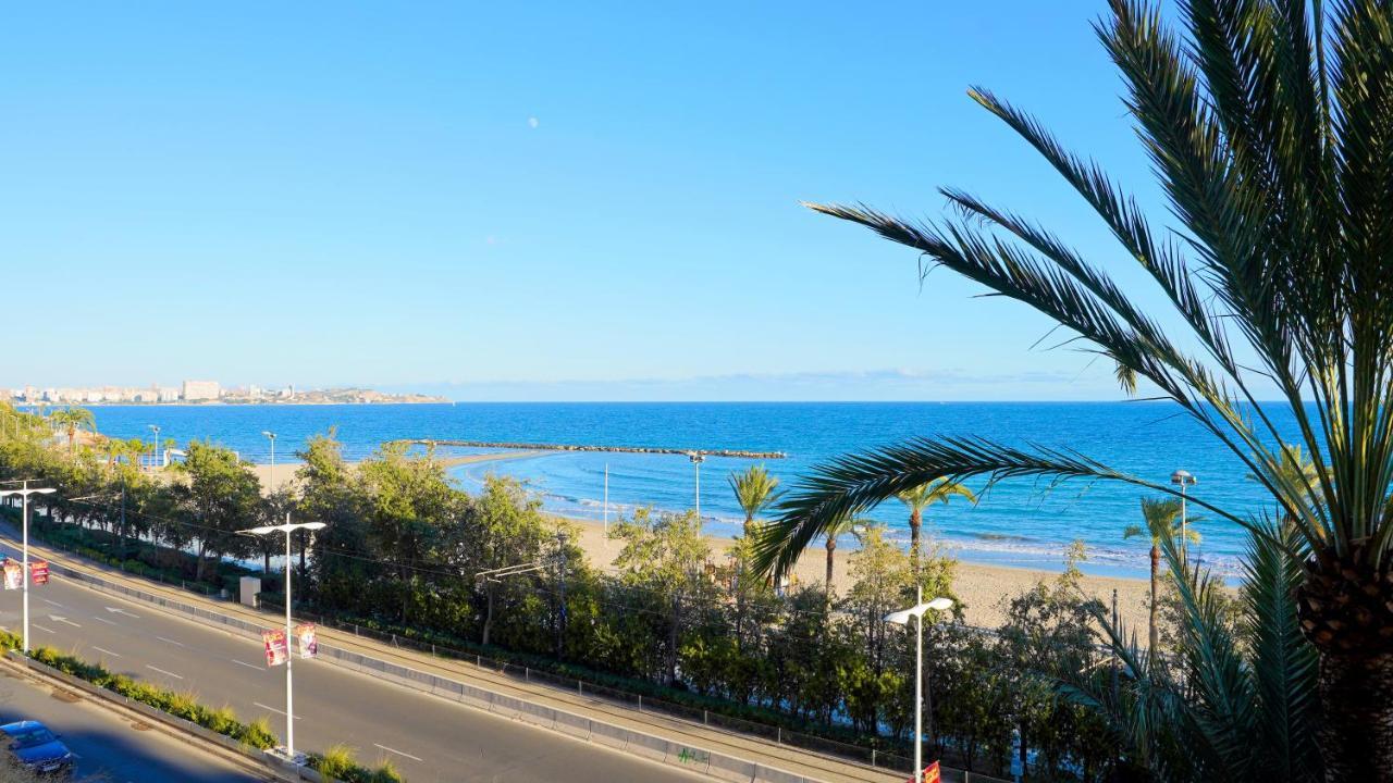 Stylish & Spacious Family Apartment Near Beach & Vibrant Historic Market Alicante Ngoại thất bức ảnh