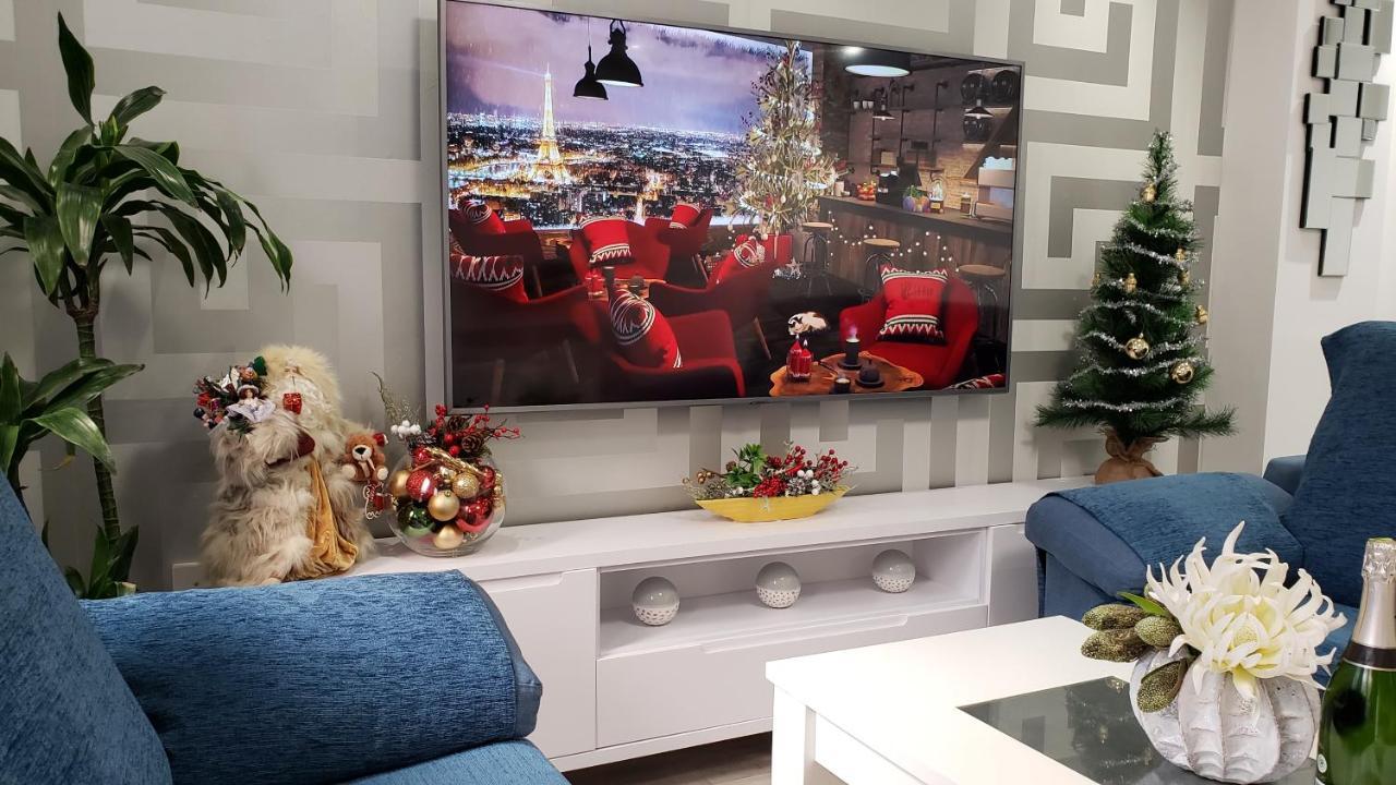 Stylish & Spacious Family Apartment Near Beach & Vibrant Historic Market Alicante Ngoại thất bức ảnh